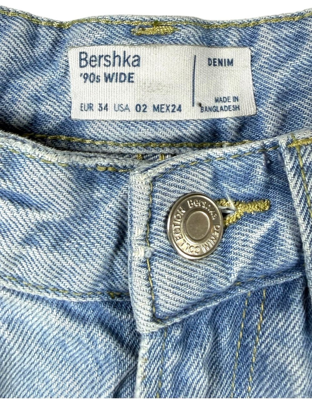 Bershka 90s Wide Leg Distressed Light Wash Y2K Baggy Jeans Size 2 Boho - Picture 7 of 15